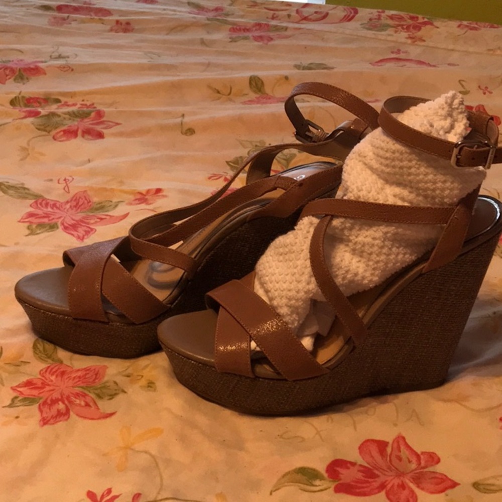GIANNI BINI STRAPPY WEDGES